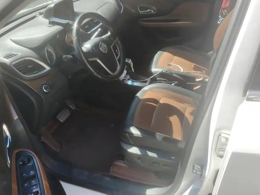 Photo 9 - Buick Encore