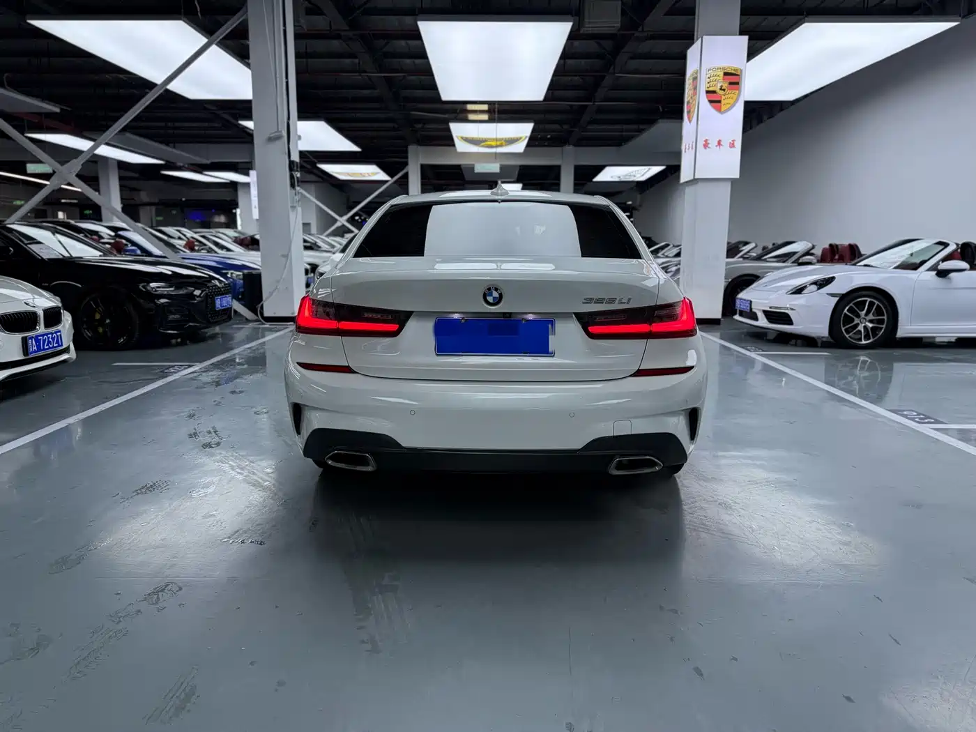 BMW 3 Series 2020 325Li M Sport Package фото 10