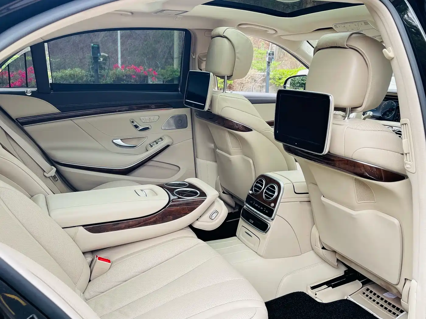 Mercedes-Benz S-Class 2015 S 400 L фото 17