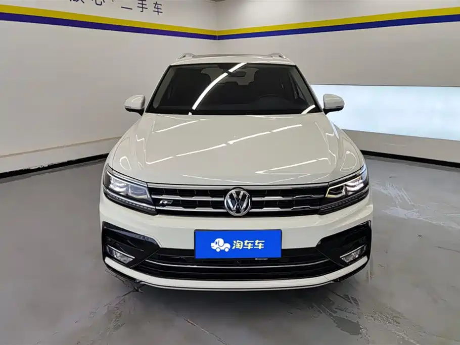 Volkswagen Tiguan L 2020 330TSI Auto 2WD R-Line Flagship China VI фото 2