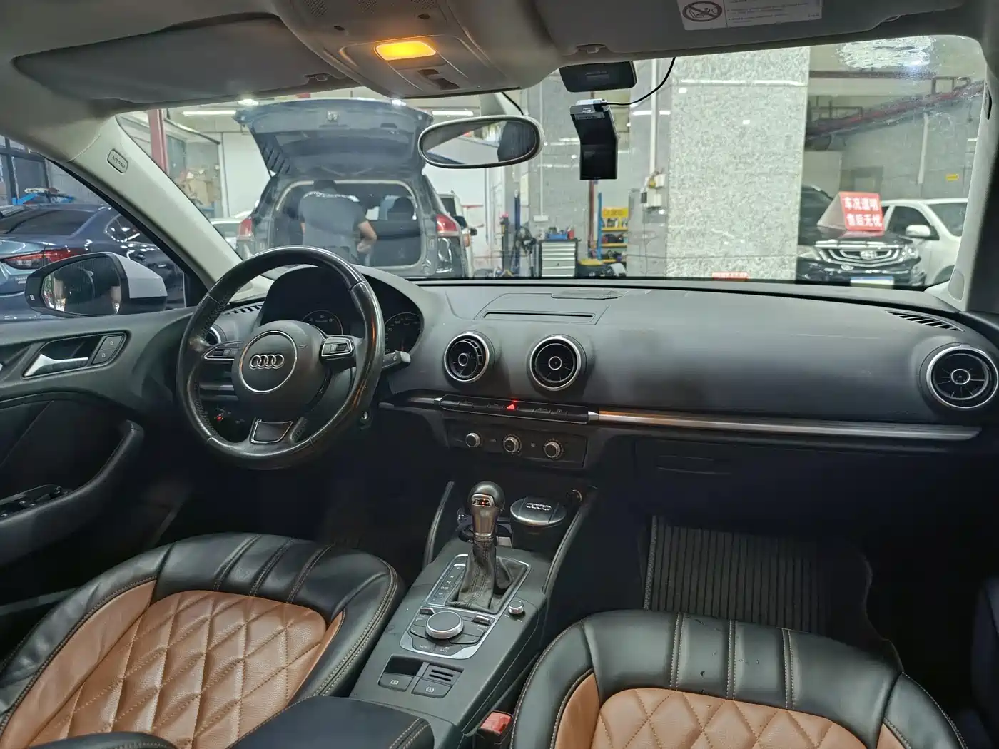 Audi A3 2015 2014 Limousine 35 TFSI Auto Trend