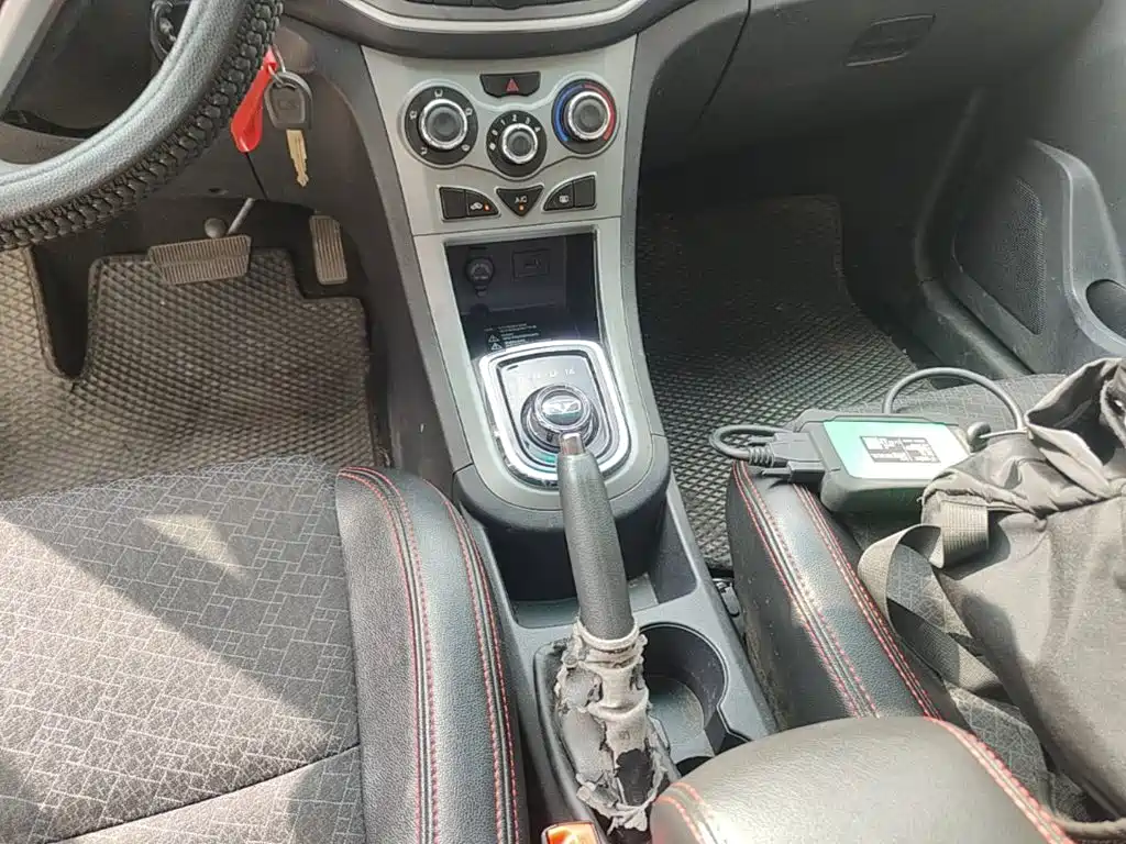 Cowin Kaiyi C3 2016 2015 1.5L AMT Gold Diamond Edition