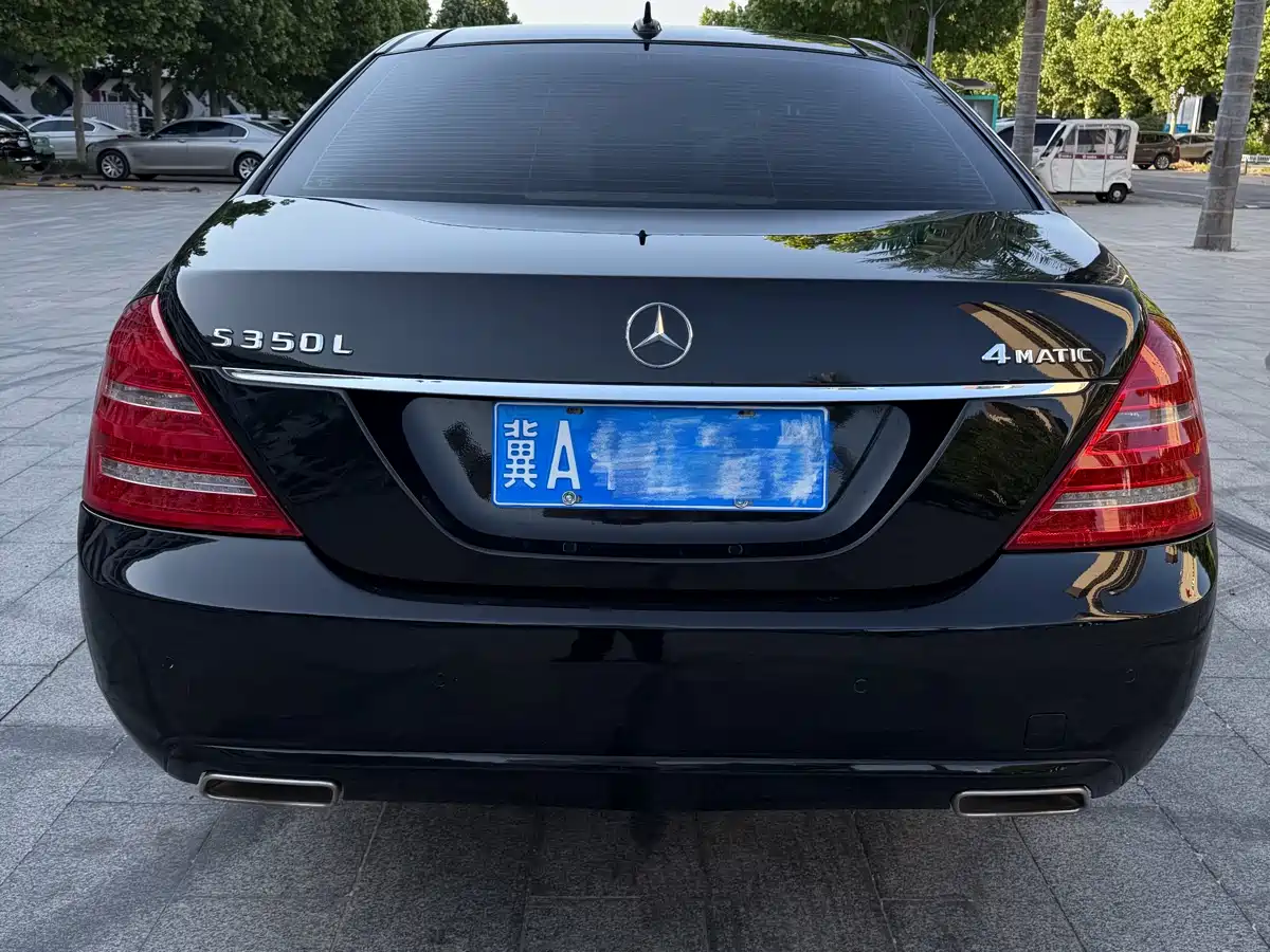 Mercedes-Benz S-Class 2012 S 300 L Luxury Grand Edition фото 5