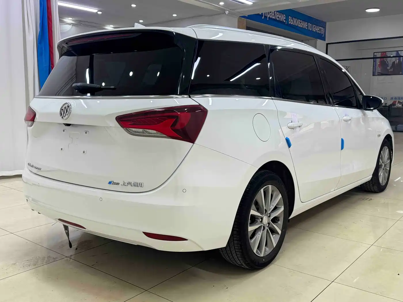 Buick GL6 2021 323T Mild Hybrid Connected Luxury фото 6