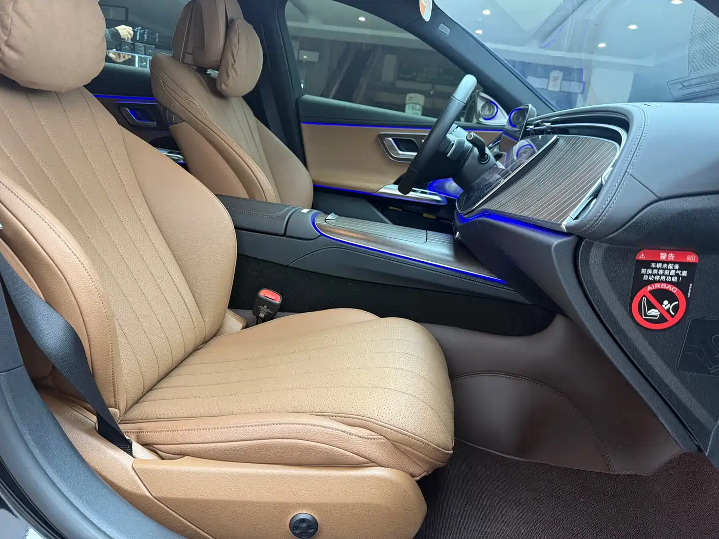 Mercedes-Benz E-Class 2025 E 300 L Fashion фото 19