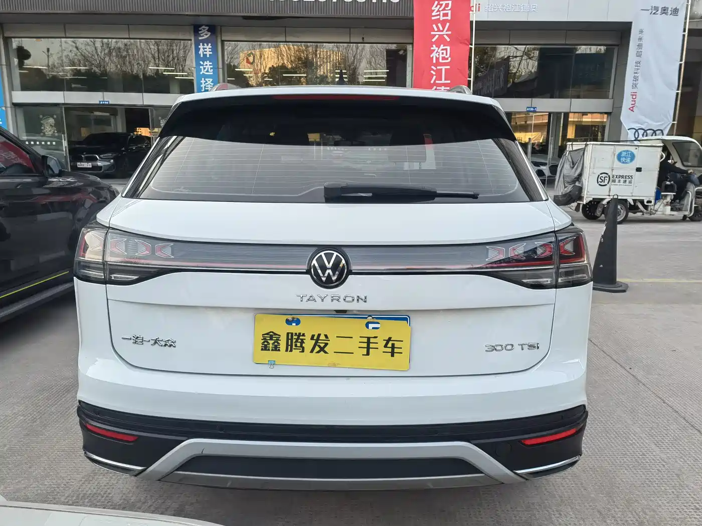 Volkswagen Tayron 2023 300TSI 2WD Luxury Plus Advanced Edition фото 6