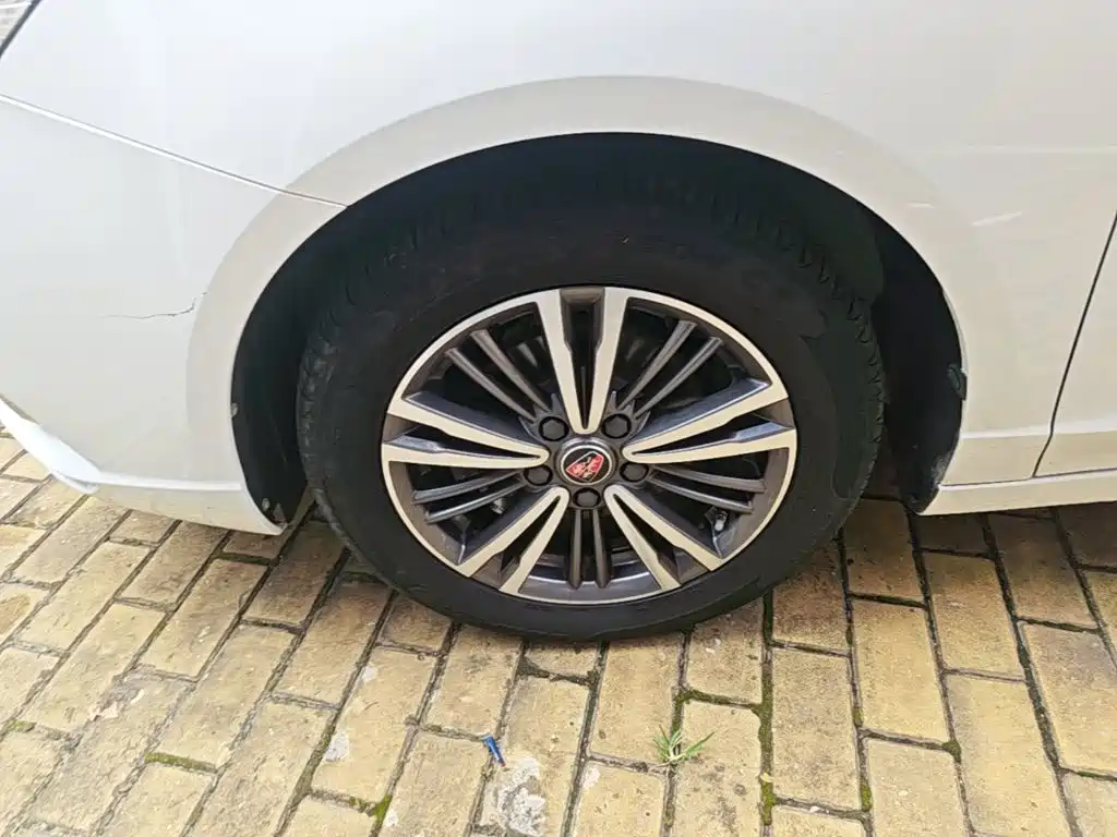 Roewe i5 2018 2019 1.5L Auto 4G Langhao Edition
