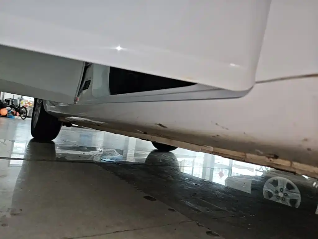 Фото 21 - Geely Emgrand