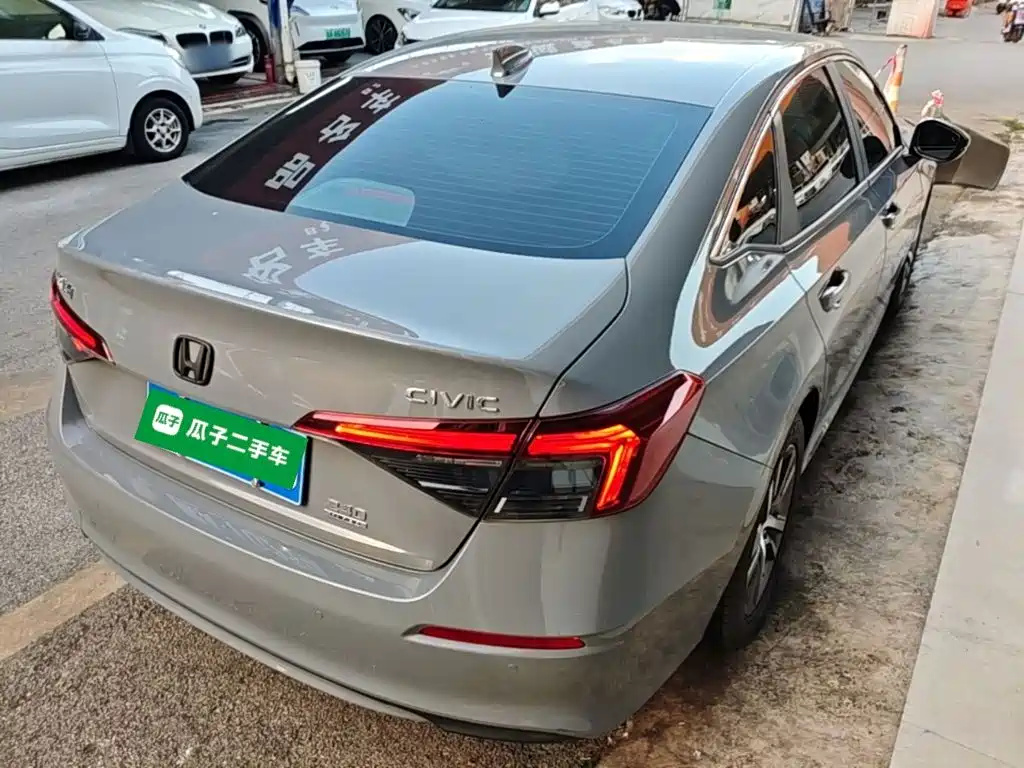 Honda Civic 2025 2025 240TURBO CVT Smart Fun Plus