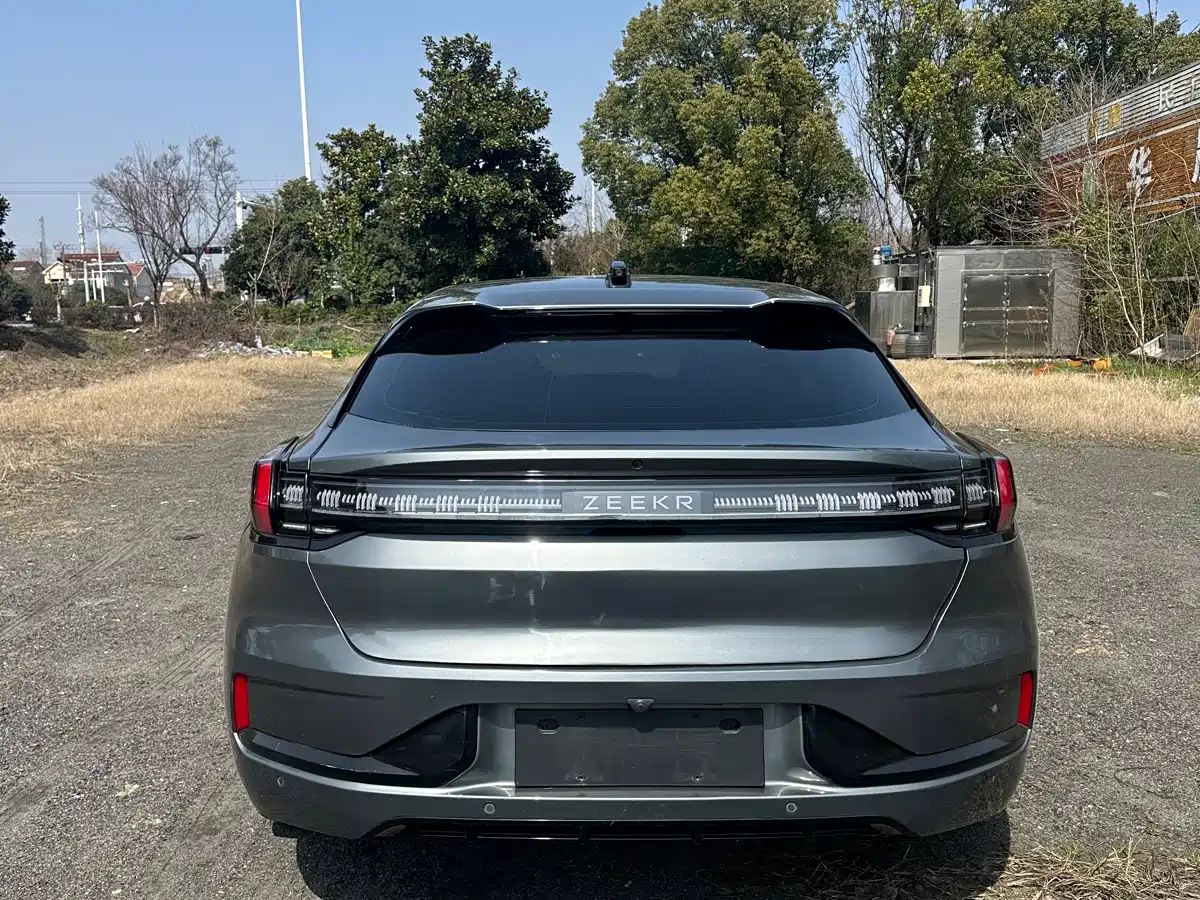 ZEEKR EXTREME KRYPTON 001