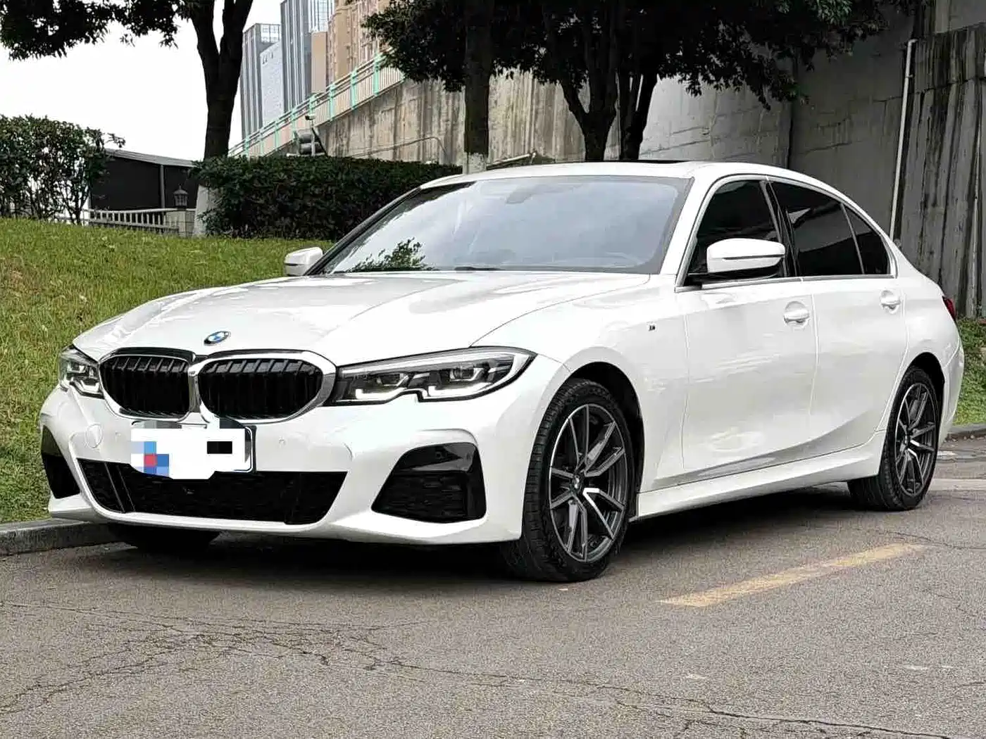 BMW 3 Series 2022 320Li M Sport Package
