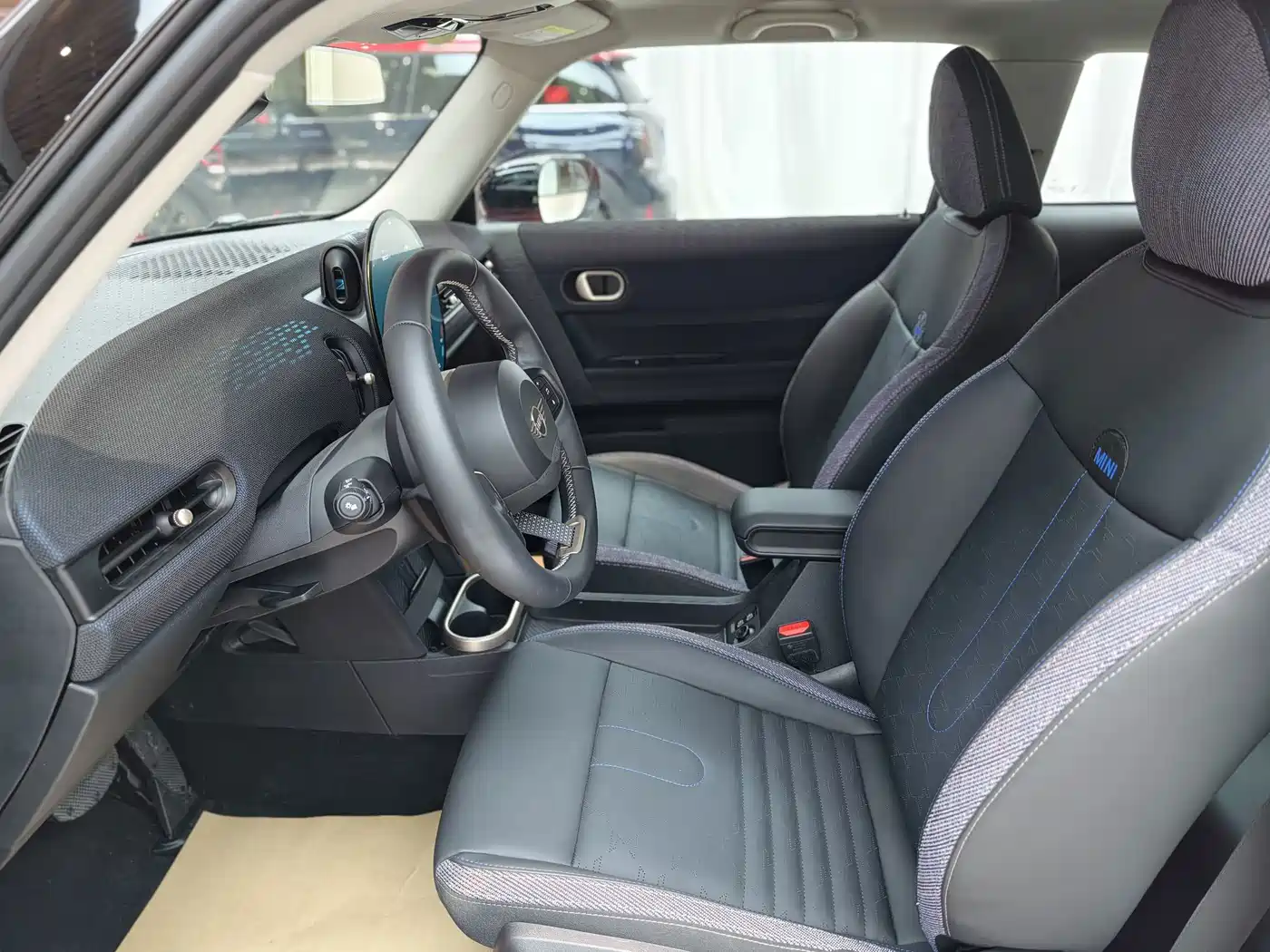 MINI MINI 2025 2025 1.5T COOPER Classic