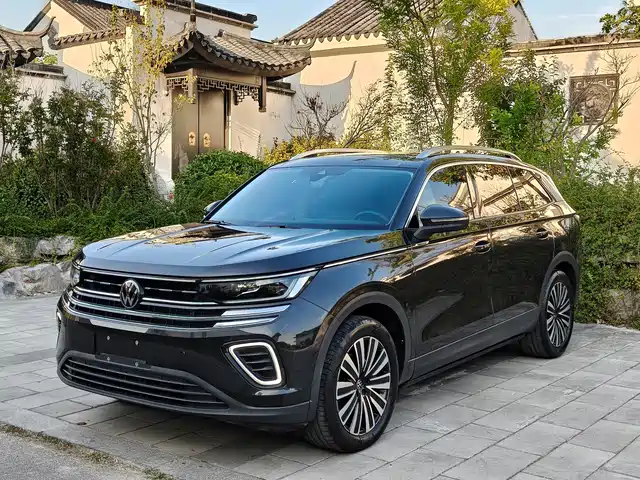 Volkswagen Tavendor 330TSI, Люкс, Cruise, Ease