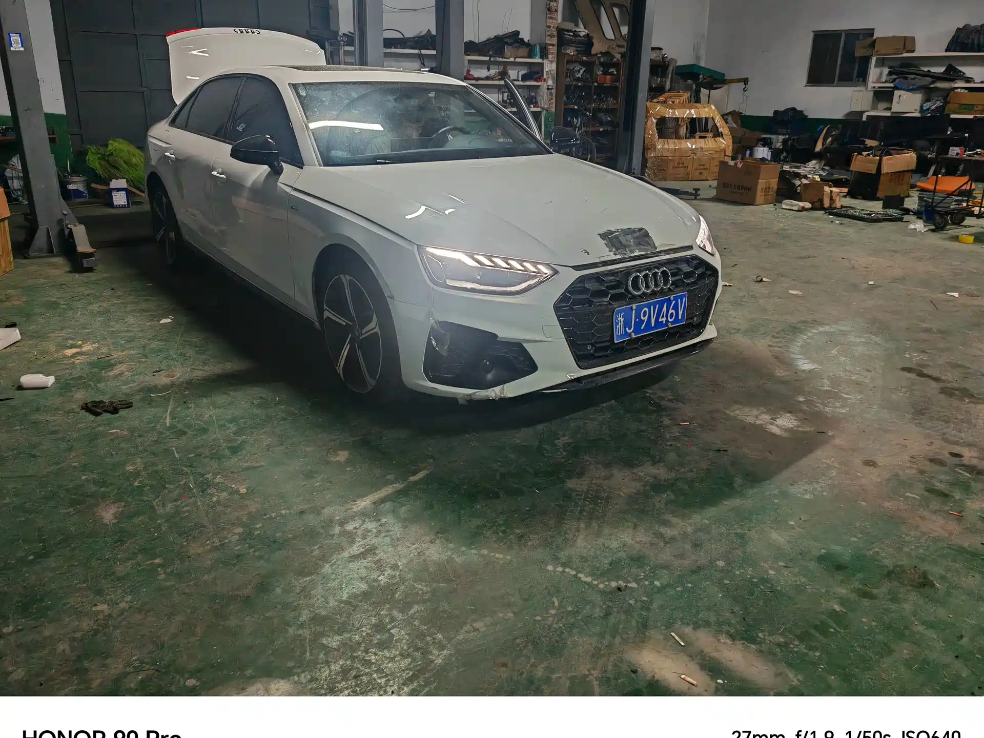 Фото 2 - Audi A4L