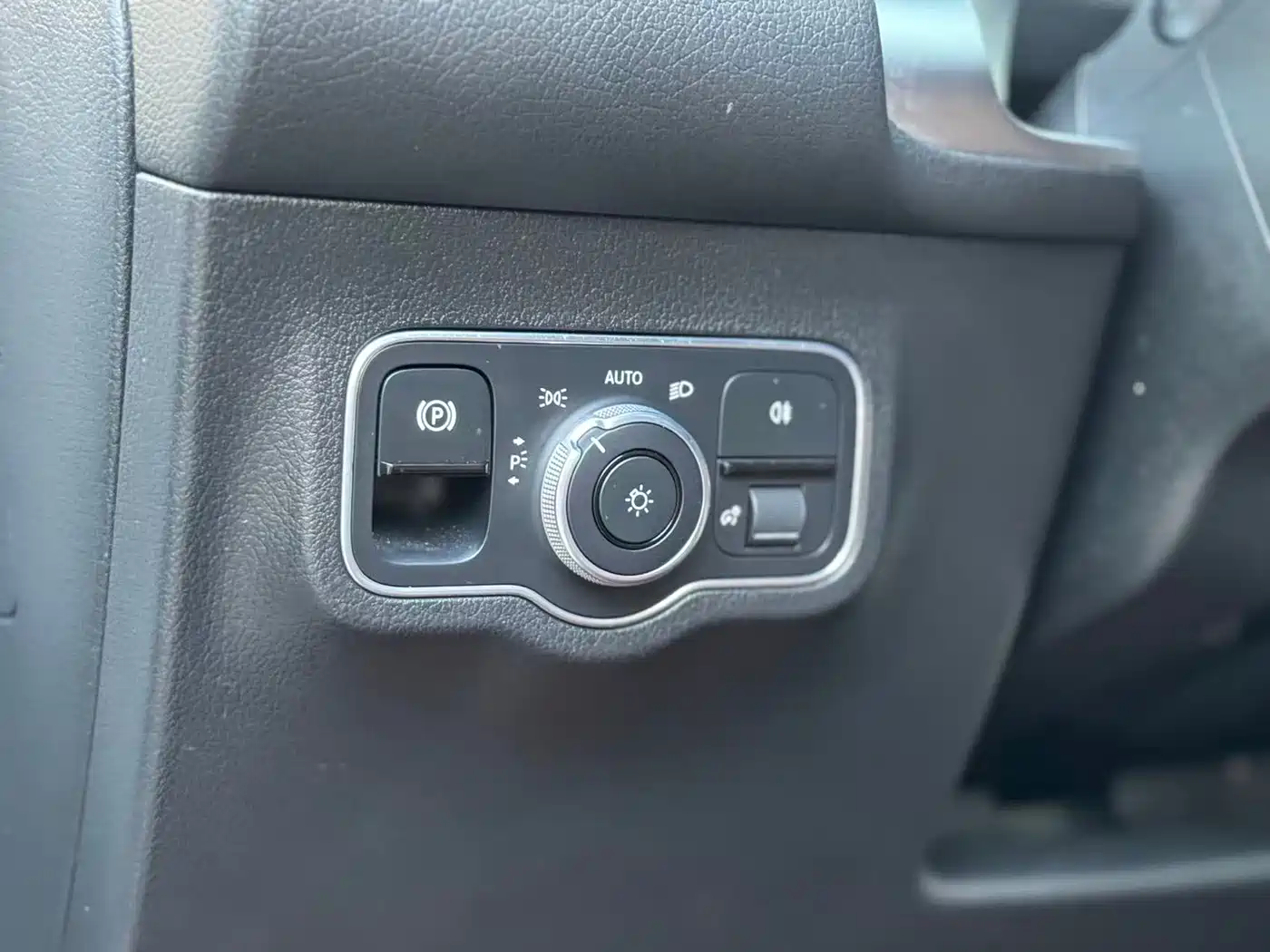Фото 23 - Mercedes-Benz GLB