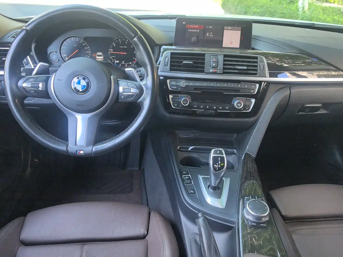 BMW 3 Series 2019 320Li M Sport Black Night Edition фото 11