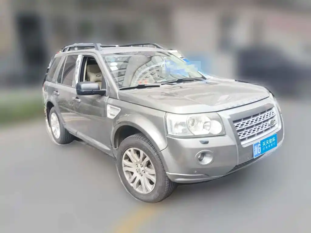 Фото 3 - Land Rover Freelander 2