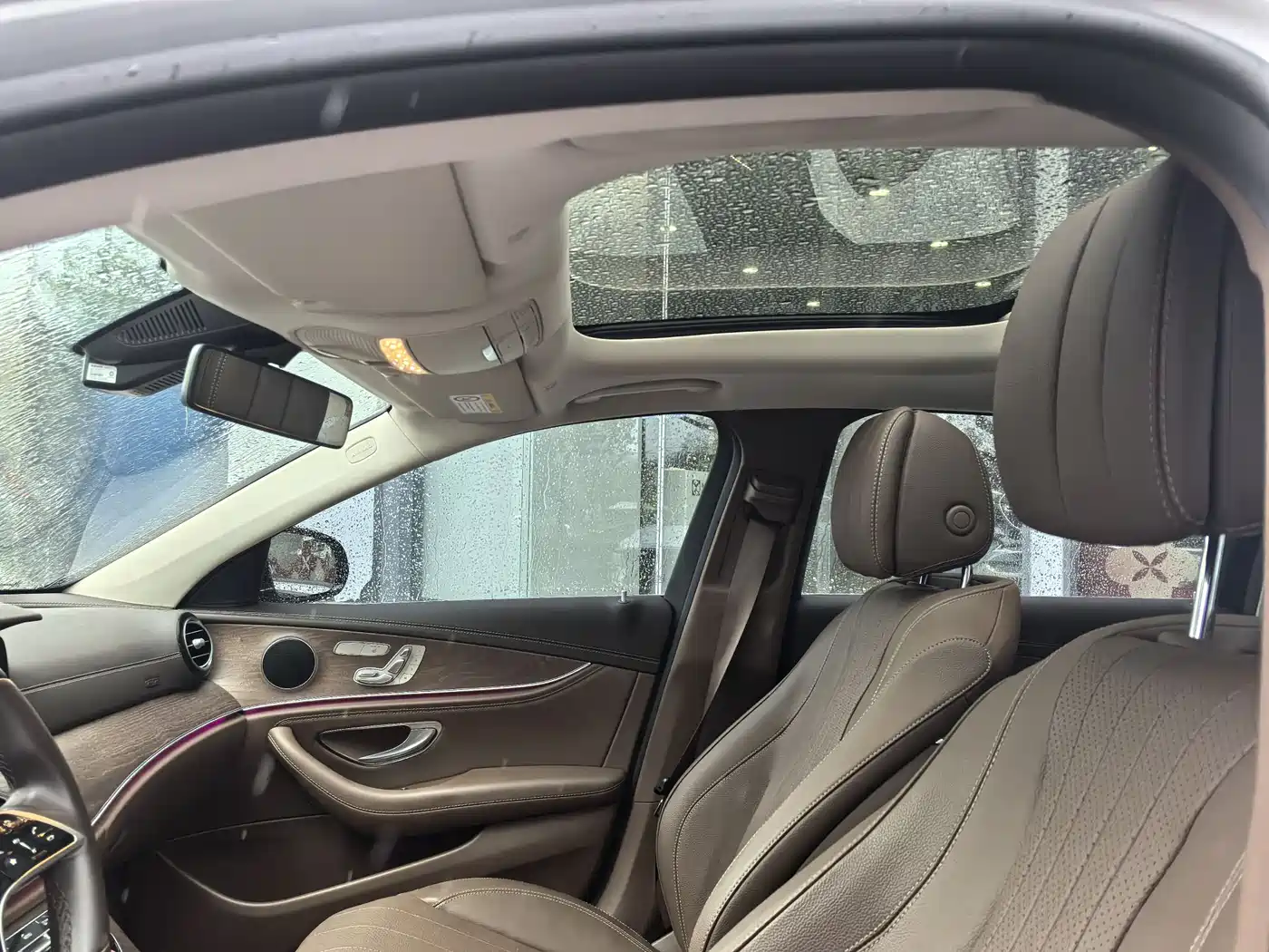 Mercedes-Benz E-Class 2023 Facelift E 300 L Fashion фото 9