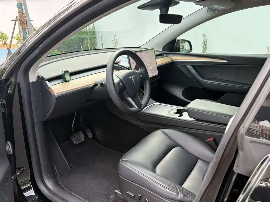 Tesla Model Y 2021 2021 Standard Range Rear-Wheel Drive