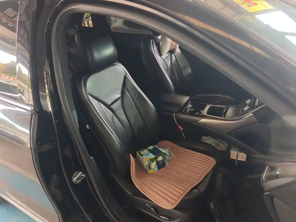 Lincoln Nautilus (Import) 2019 2019 2.0T 2WD Premium Edition China VI