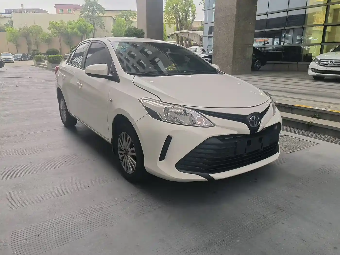 TOYOTA VIOS