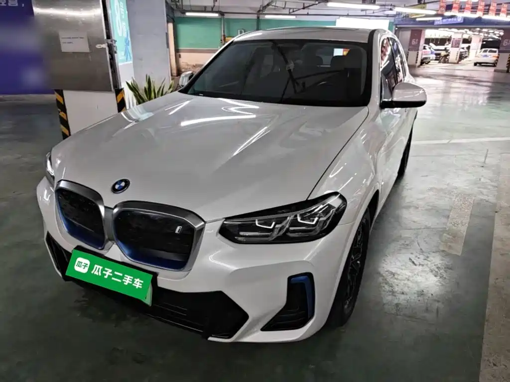 BMW iX3 2021 2022 Leading Edition