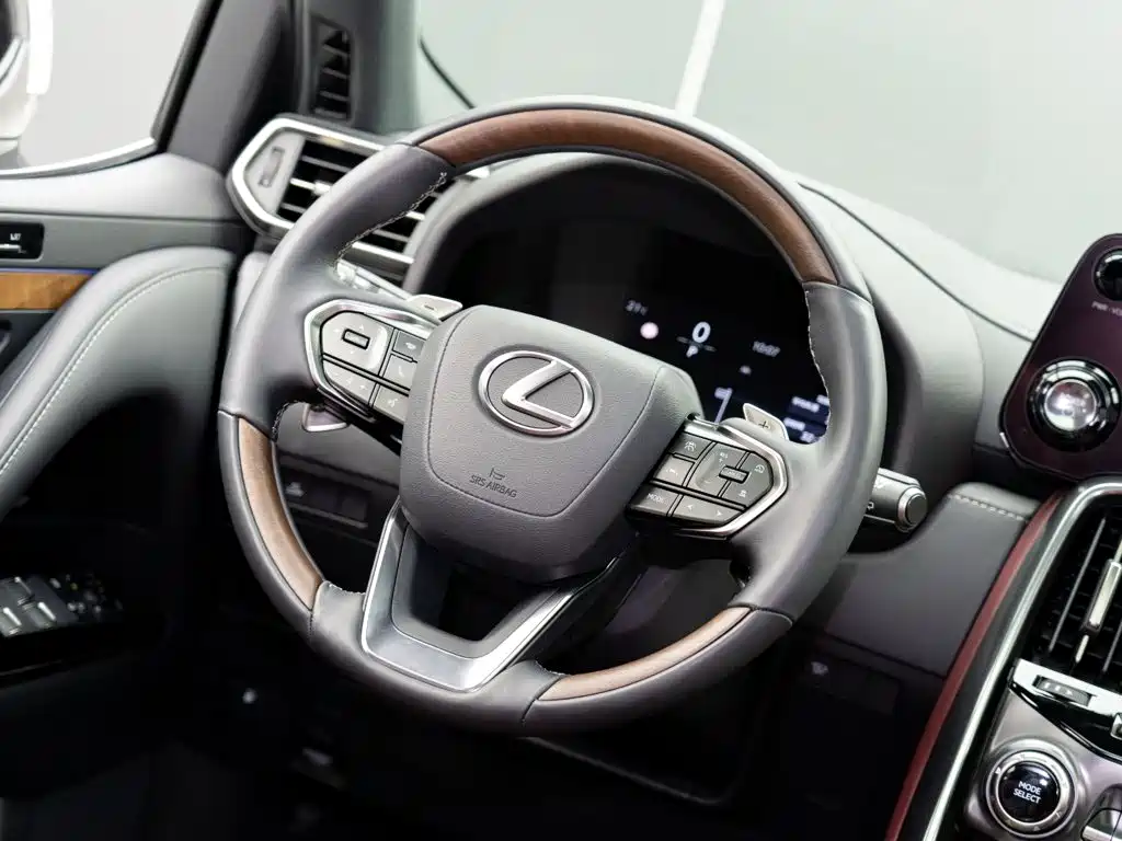 Lexus LX 2026 2025 700h Boundary Edition