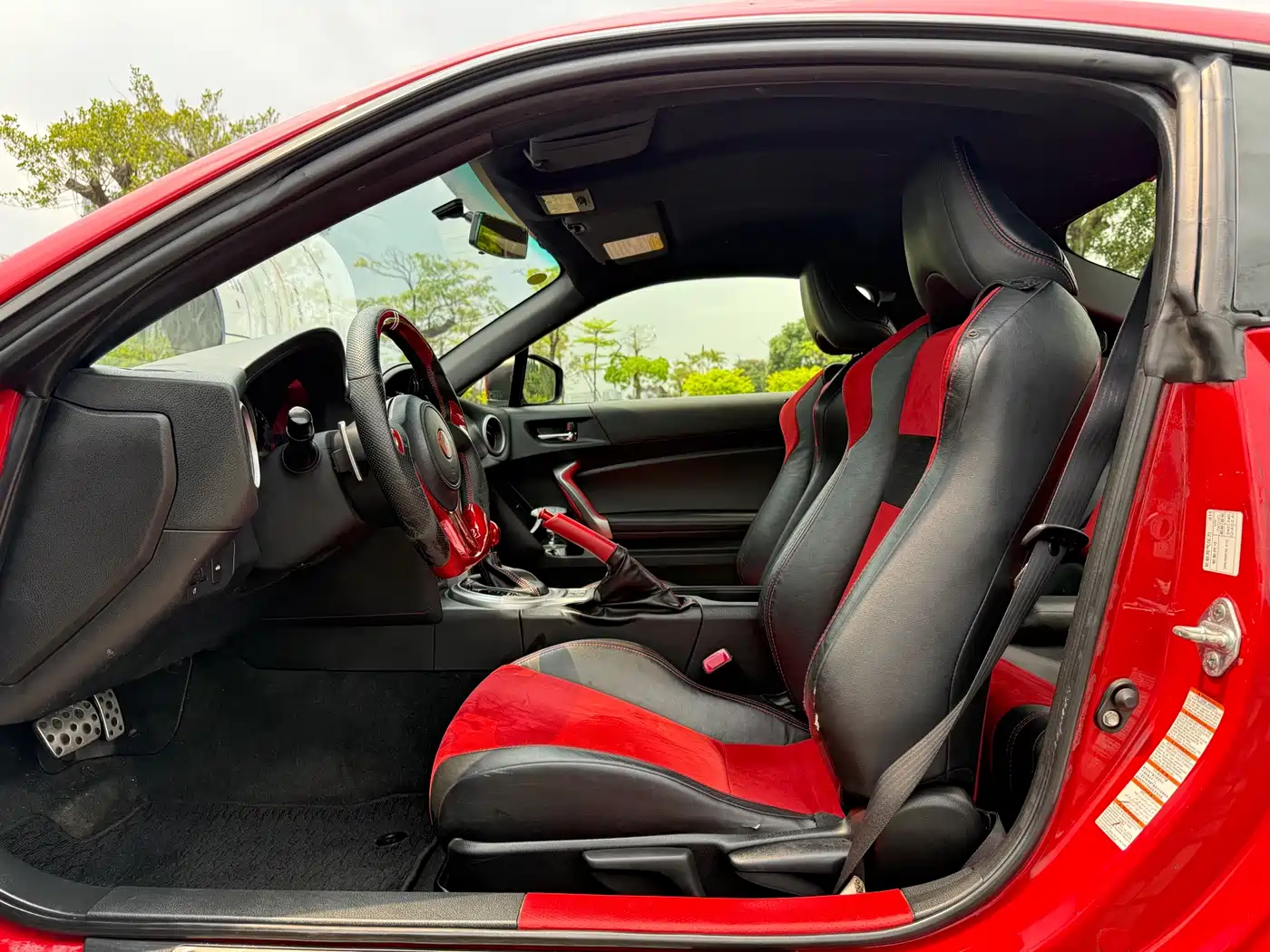 Toyota 86 2014 2.0L Automatic Luxury фото 7