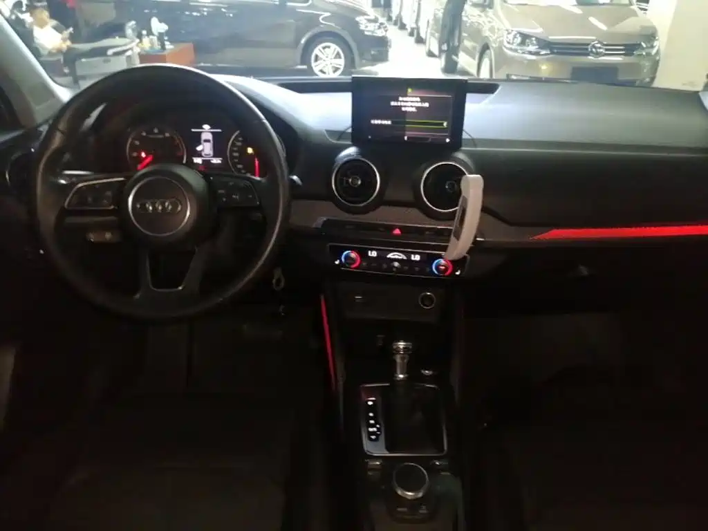 Audi Q2L 2019 2018 35 TFSI Fashion Elegance China V