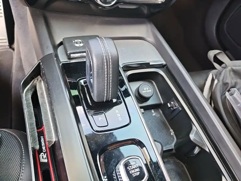 Volvo V60 2022 2022 B5 Momentum Sport