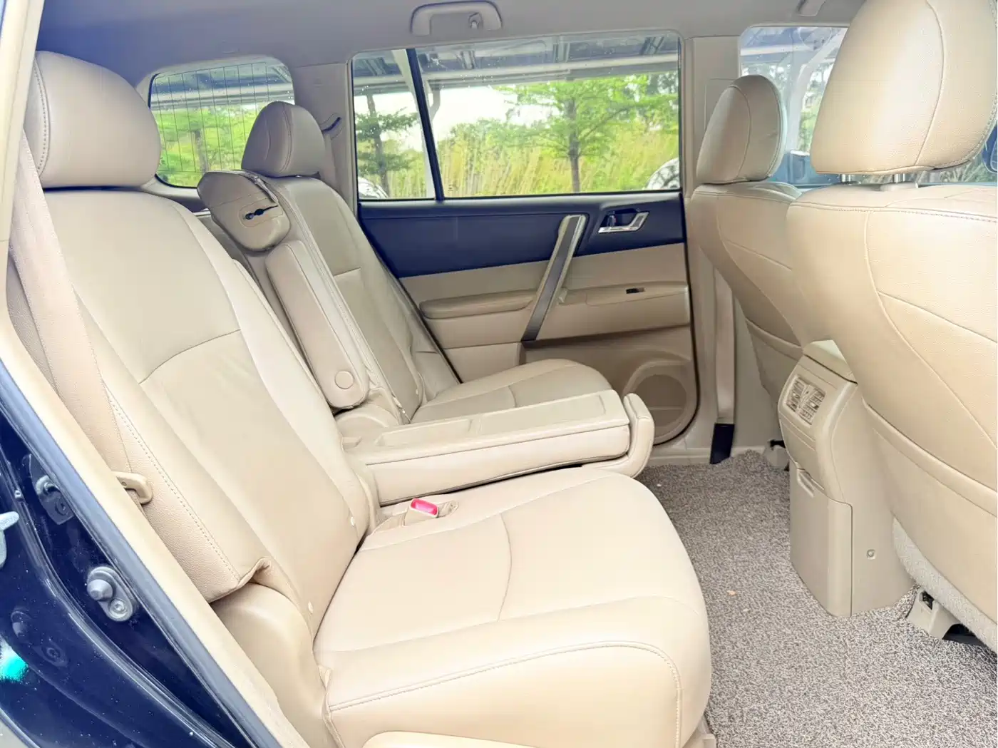 Toyota Highlander 2010 2009 2.7L 2WD 5-seater Sport Edition