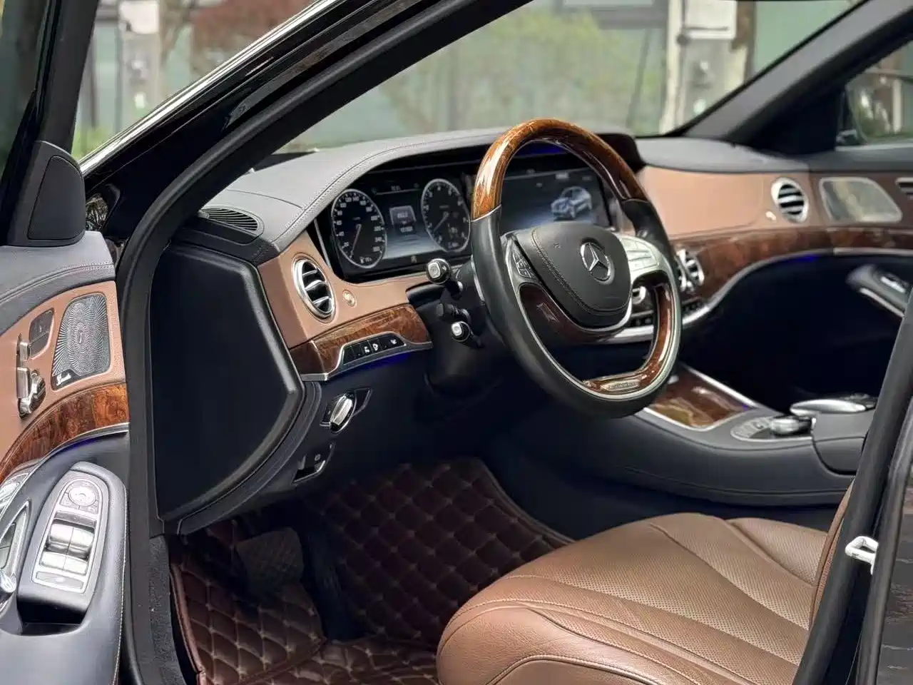 Mercedes-Benz S-Class 2016 S 320 L Luxury фото 12