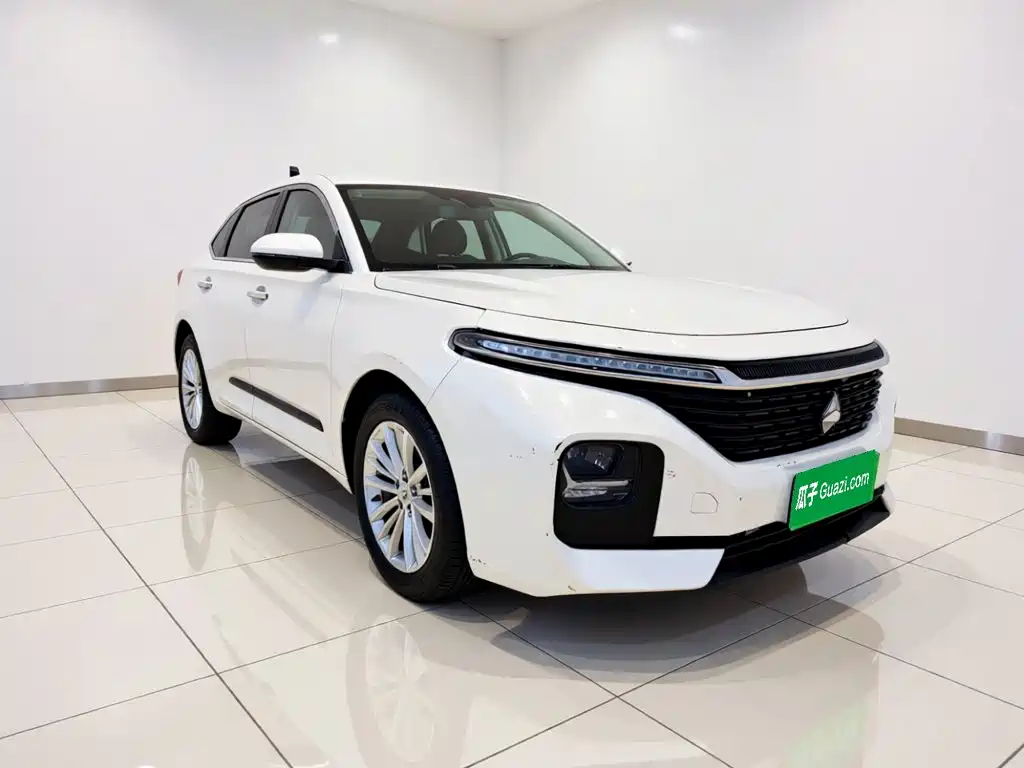 Baojun RC-5 2020 2020 1.5T CVT Zhiyao Luxury