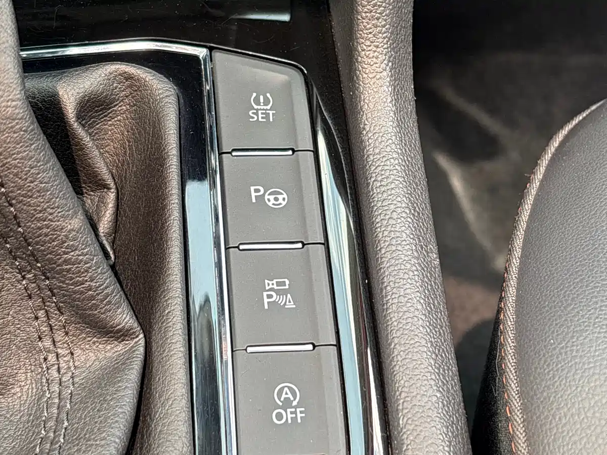 Volkswagen Tiguan L 2017 380TSI Automatic 4WD Ultimate Flagship Edition фото 39
