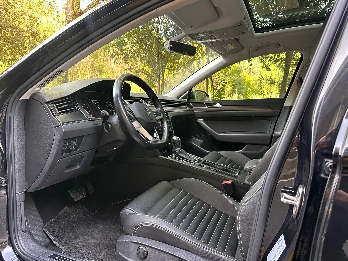 Volkswagen Magotan 2020 330TSI DSG Leading фото 6