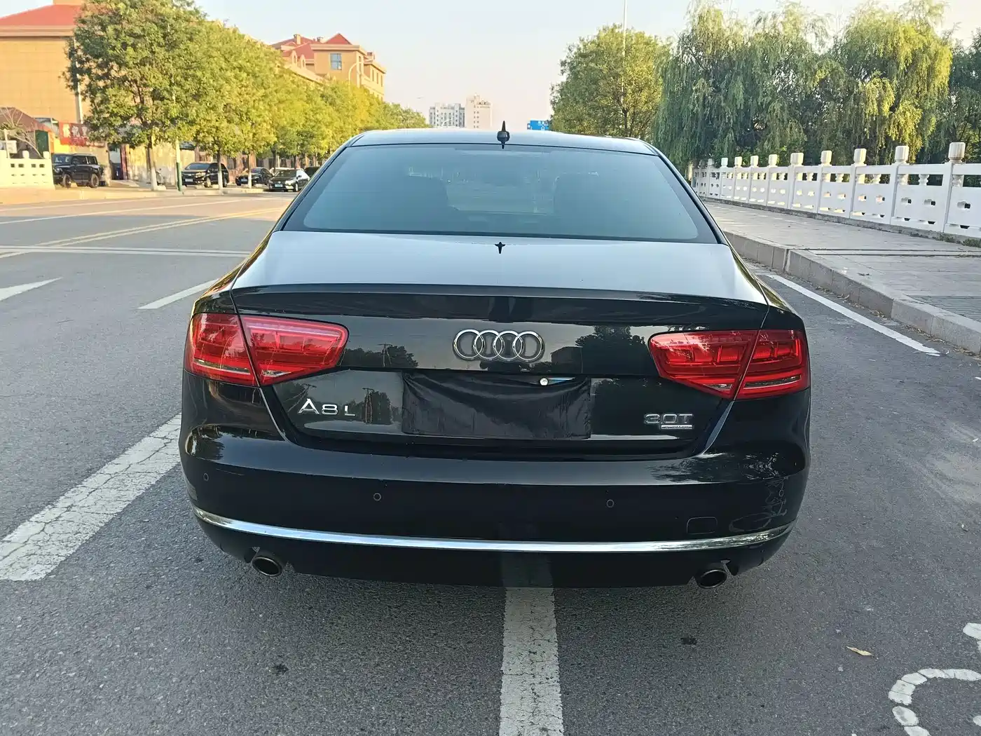 Фото 6 - Audi A8
