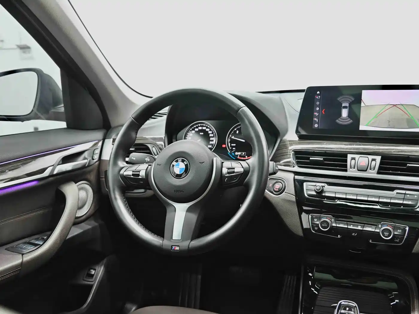 BMW X1 2022 xDrive25Li Premium фото 36