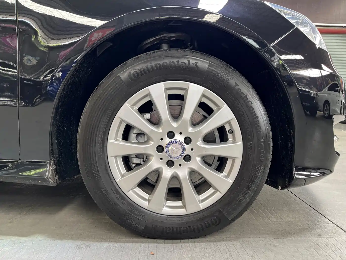 Mercedes-Benz R-Class 2011 R 350 L 4MATIC фото 23