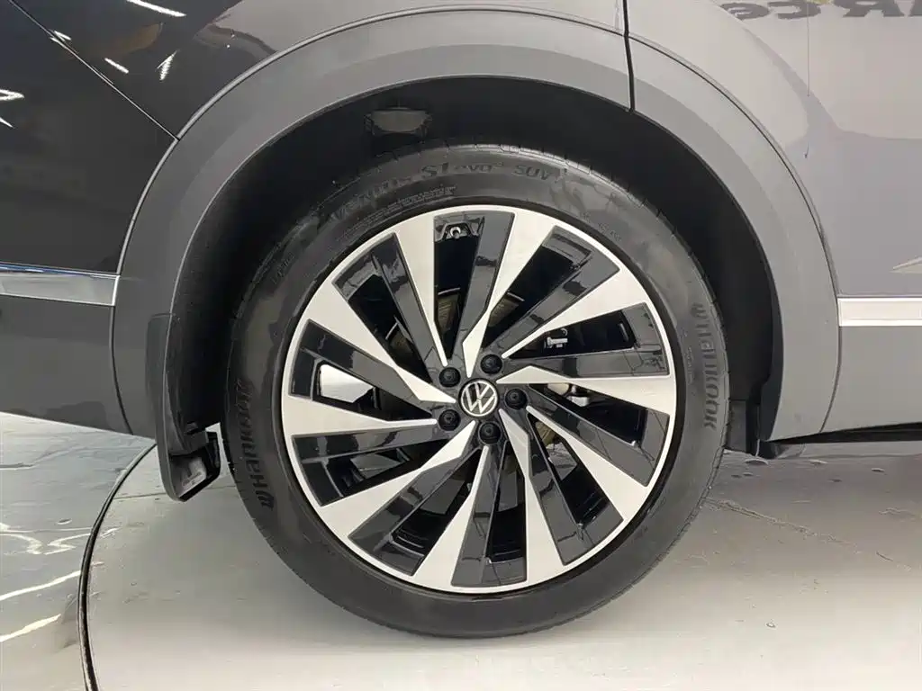 Volkswagen Talagon 2025 Model 450TSI AWD Premium 6-Seater фото 11