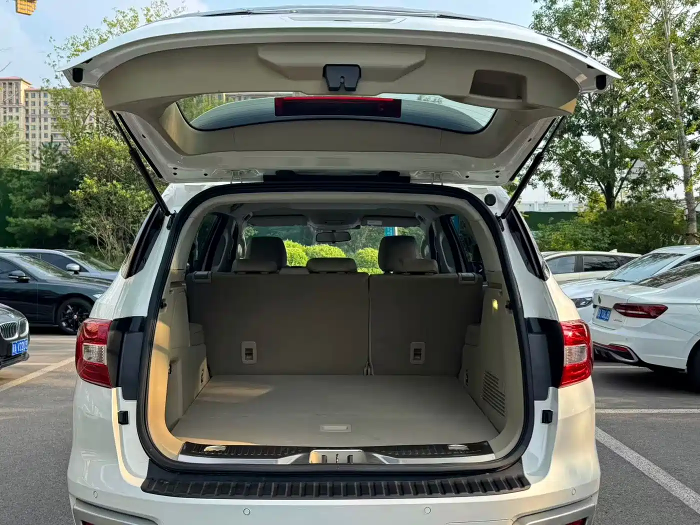 Ford Everest 2018 2017 2.0T Gasoline Automatic 4WD Elite Edition 5-Seater