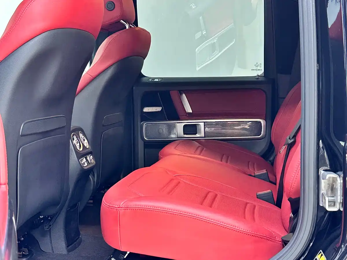 MERCEDES-BENZ G-CLASS