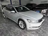 Photo 4 - Volkswagen Magotan