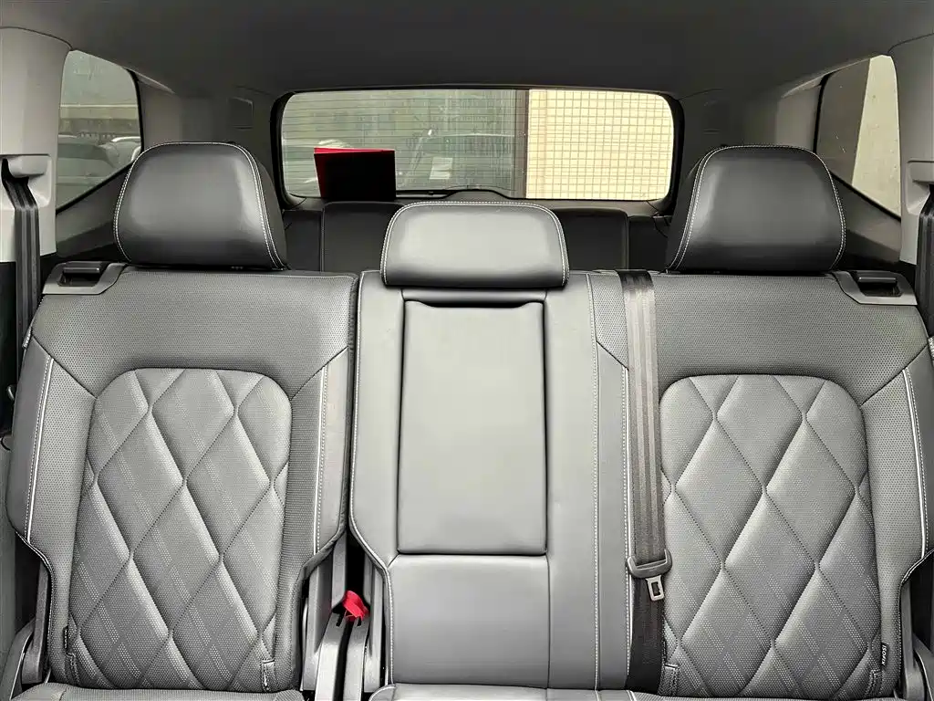 Volkswagen Teramont 2024 380TSI 4WD Prestige Flagship Edition фото 26