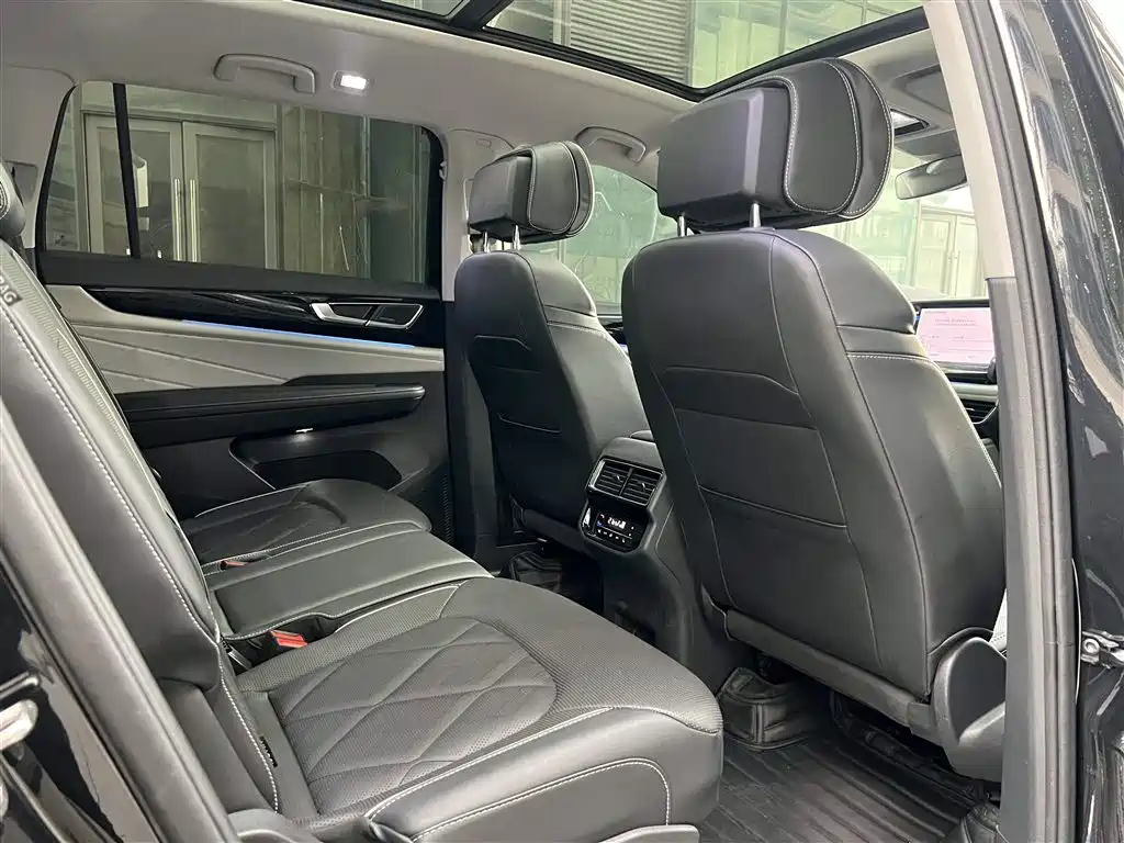 Volkswagen Teramont 2024 380TSI 4WD Prestige Flagship Edition фото 14
