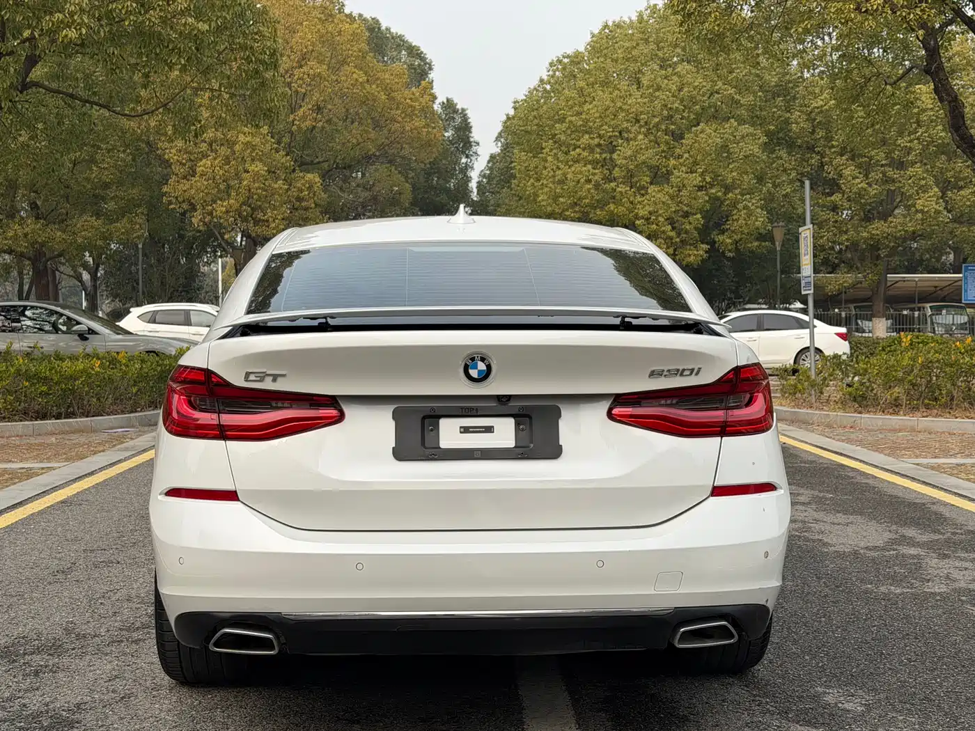 BMW 6 Series GT 2022 Model 630i Luxury Design Package фото 23
