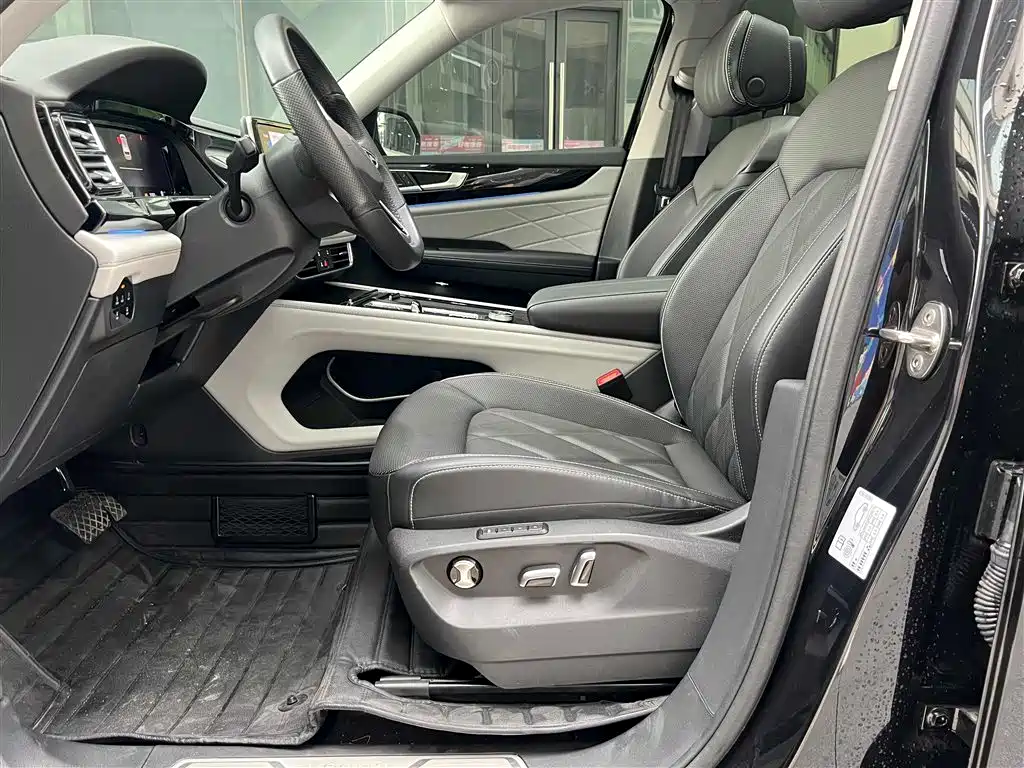 Volkswagen Teramont 2024 380TSI 4WD Prestige Flagship Edition фото 9