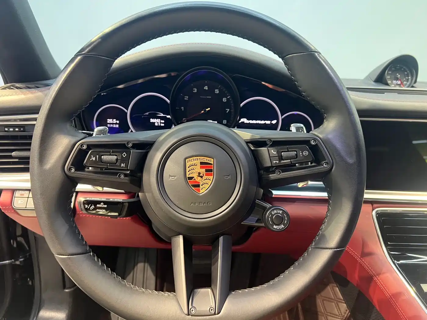 Porsche Panamera 2022 Panamera 4 Executive Long Wheelbase 2.9T фото 14