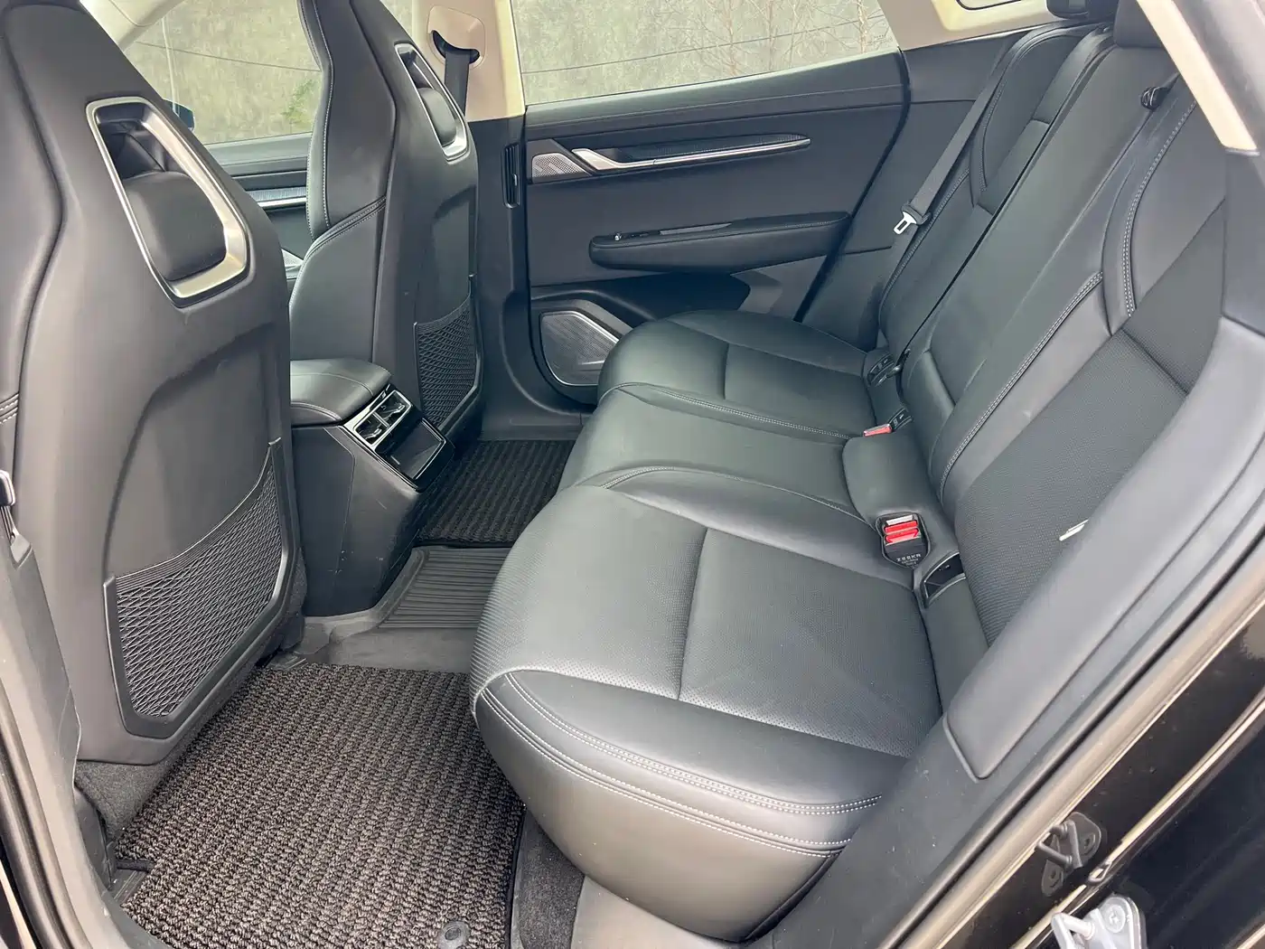 ZEEKR EXTREME KRYPTON 001