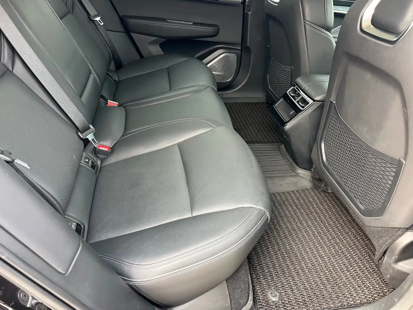 ZEEKR EXTREME KRYPTON 001