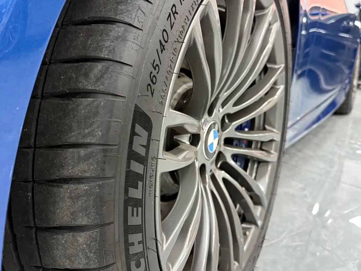 BMW M5 2012 2012 M5